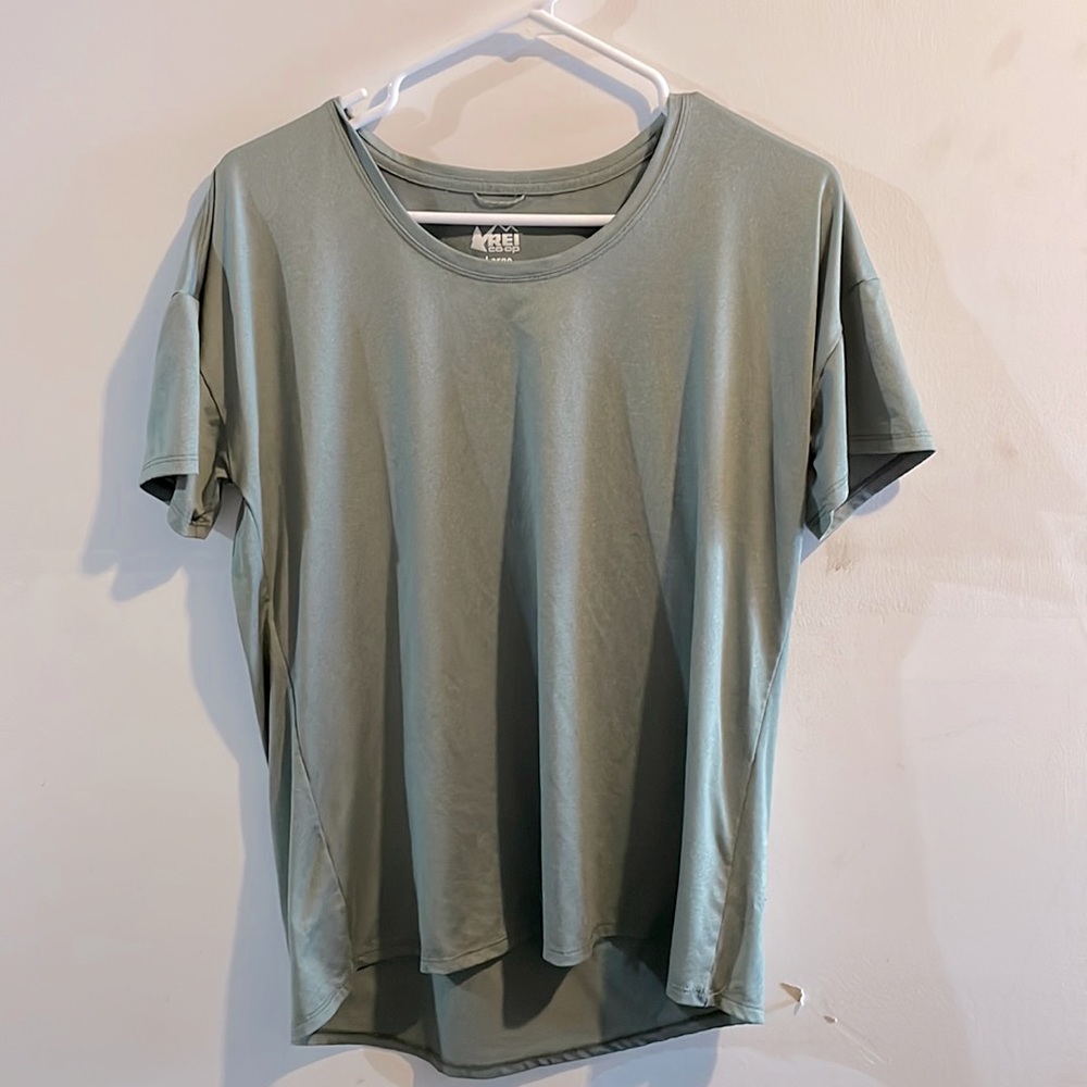 REI Co-op Sahara Short Sleeve Shirt. Size L